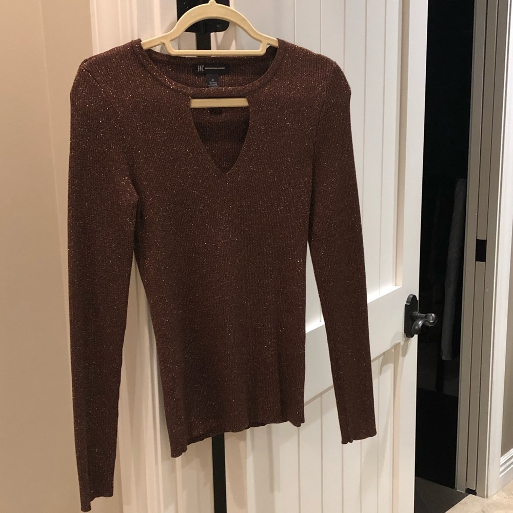NWOT INC International Concepts Keyhole Sweater